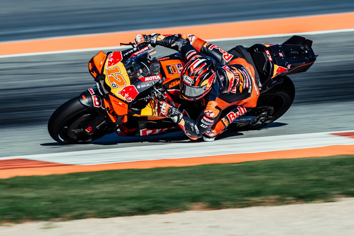 Tech3Racing's tweet image. Red Bull KTM Tech3 wraps up crucial first day of 2026 at Valencia Test 🇪🇸

📰 Report from the final day on track of the year 👉 motogp.tech3racing.fr/index.php/news…

#ValenciaTest #MotoGP
