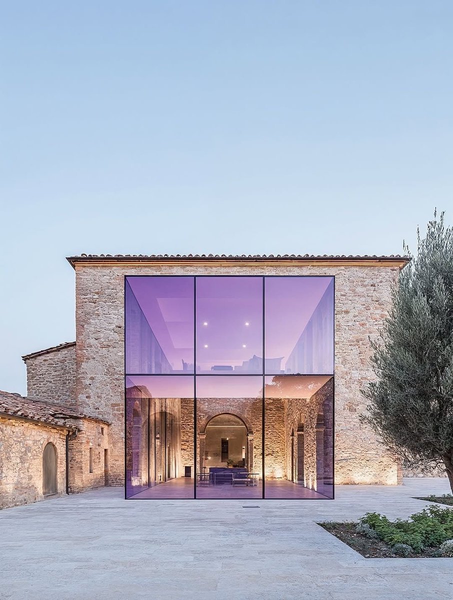 hutdesigns's tweet image. Ruins renovated into beautiful spaces by Matitectura