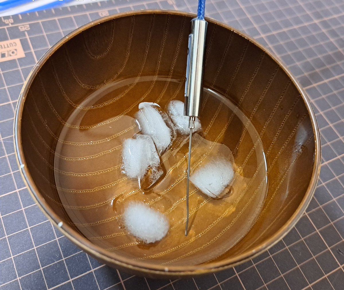 熱電対の動作チェック
氷水🧊