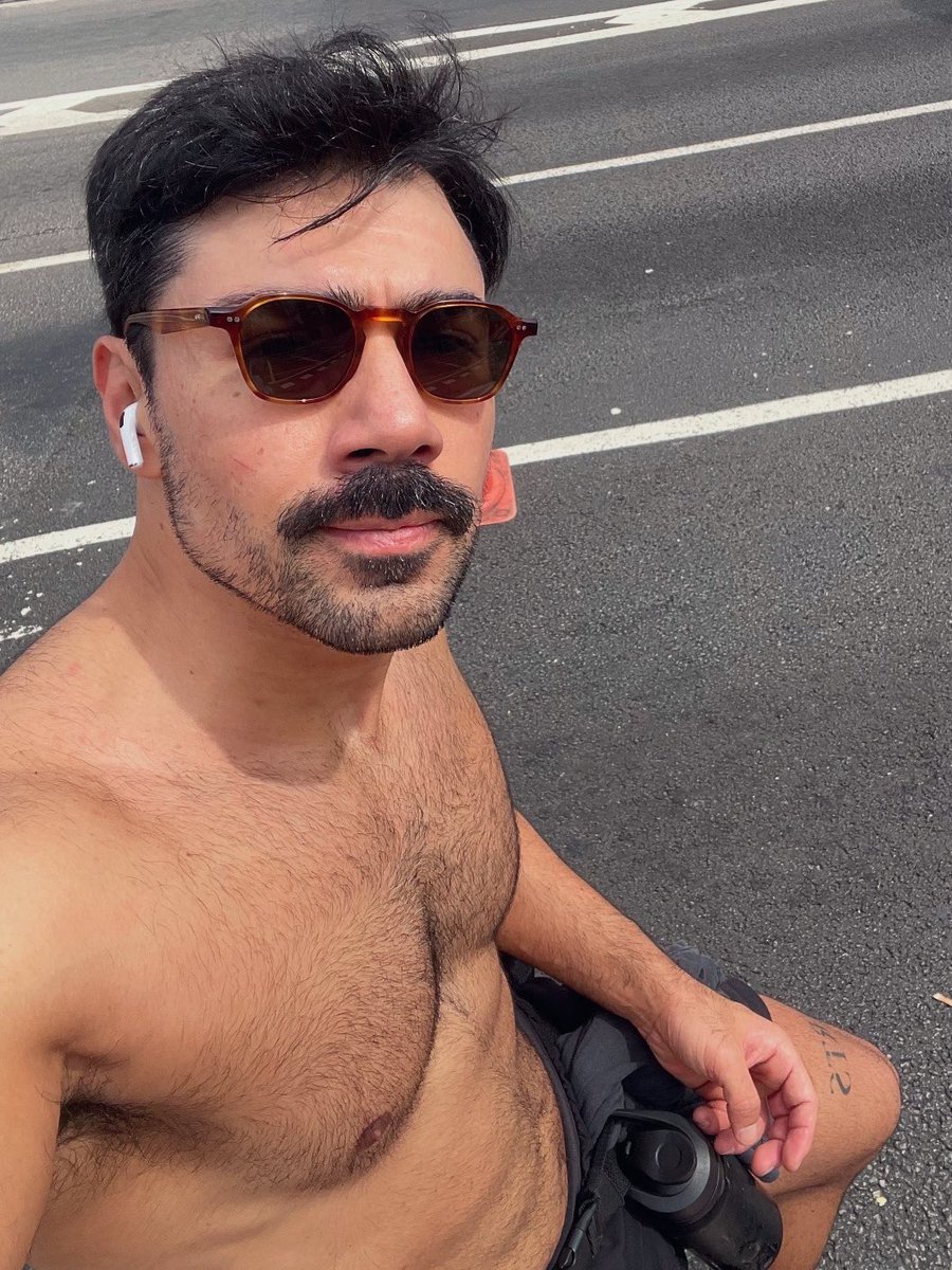 marcovrts's tweet image. Sim