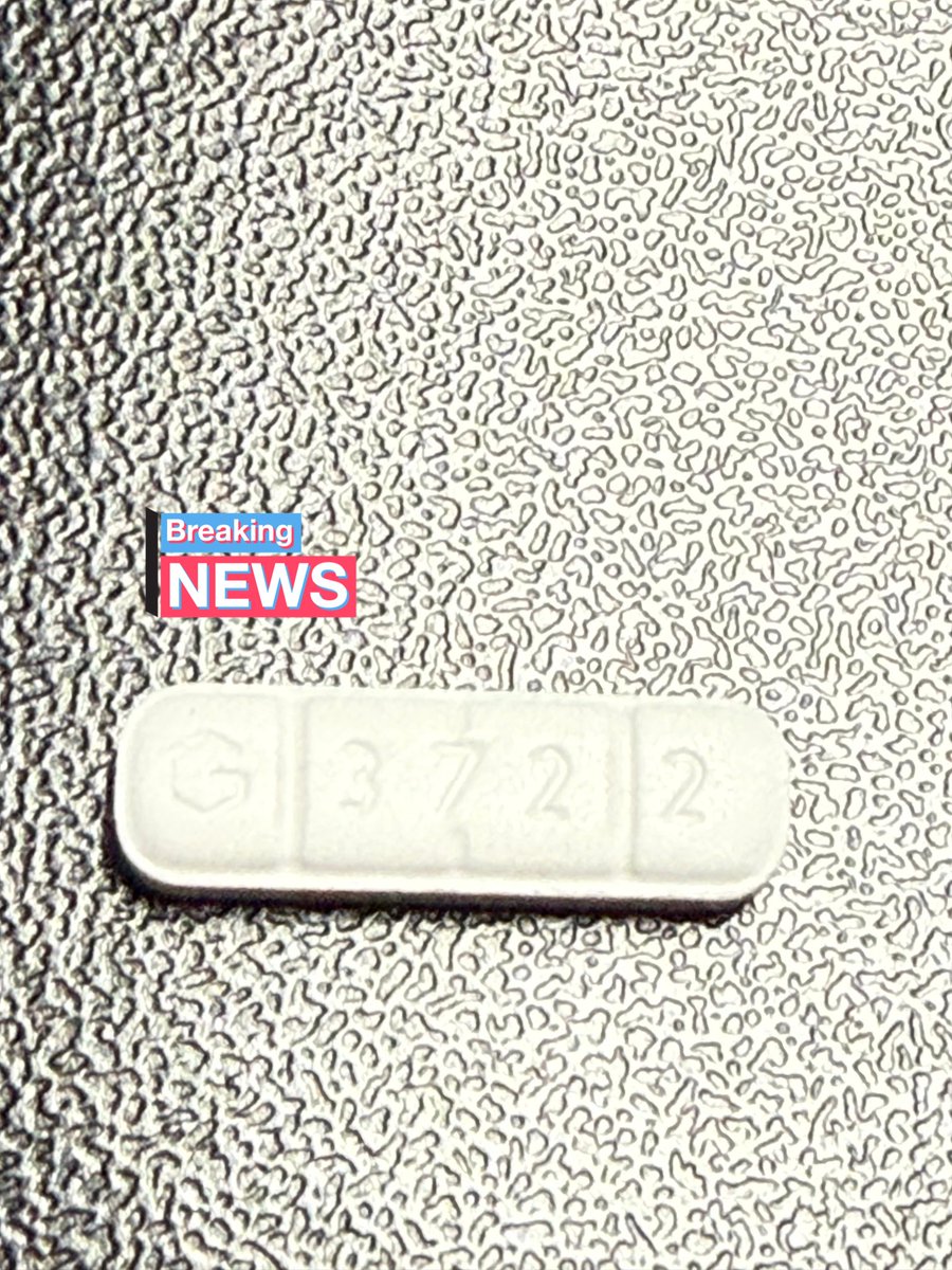 altonlandryy's tweet image. Sticks and stones may break my bones but Js always got them #props #supplements #vitamins @jerzatlhtown24