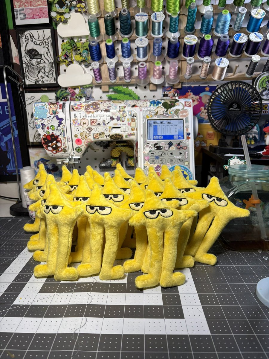 ThimblesThread's tweet image. They are all pissed off