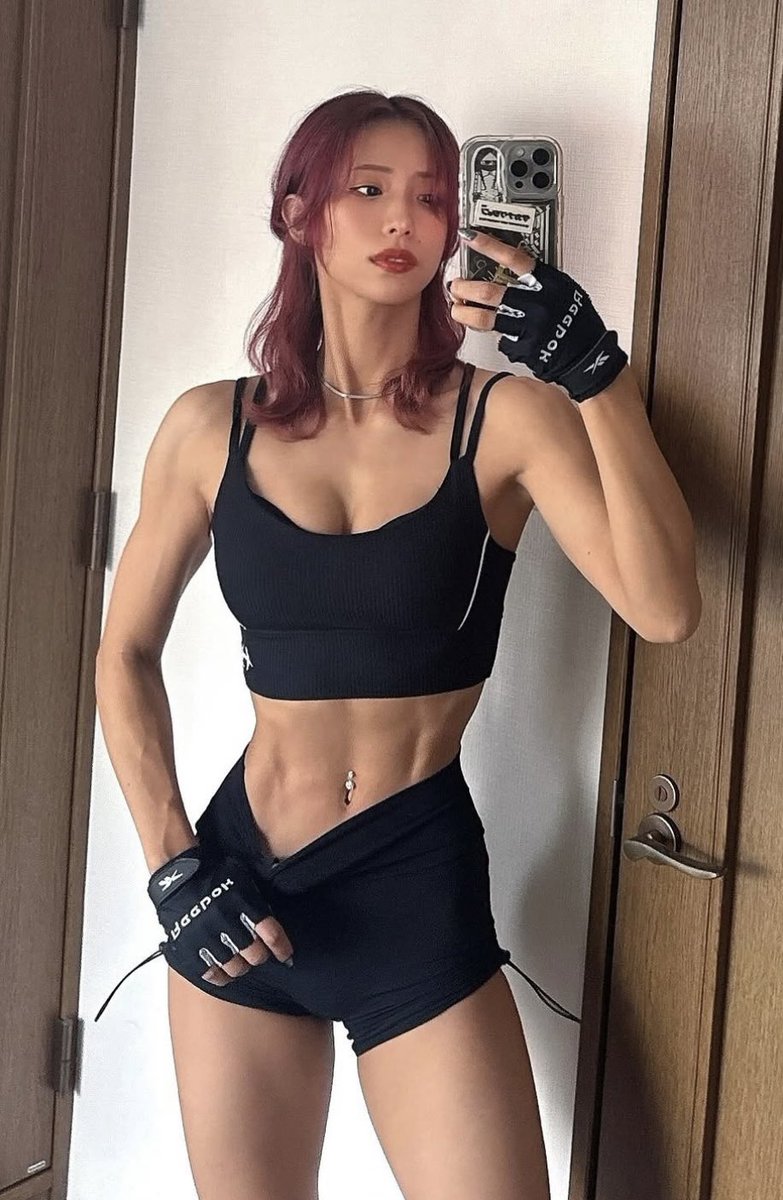 筋トレは間違いなくタダで加入できる生命保険

ダイエット目的で始めて、たとえ今体重が減らなくても
将来的には確実に財産になる