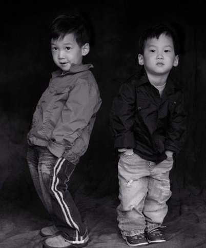 tweetbrandon's tweet image. #kpop #profiles 

Birth name: Kamden Winston Na 
Korean: Na Du-bin (나두빈) 
Birth date: June 9, 2001 (age 24)
Birth place: Seattle, Washington, United States
Height: 181.5 cm (5 ft 11.5 in)
Blood type: B

Occupation: Rapper
Group debut: @_AMPERSANDONE_ November 15, 2023
Years