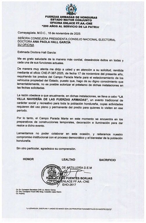 A ver si entiendo, las FFAA le dice a la presidenta del CNE que, a 12 días de las elecciones no puede autorizar el préstamo del campo de parada Marte para estacionar los vehículos necesarios para el traslado de las urnas, porque están de fiesta navideña? Es esto una broma?