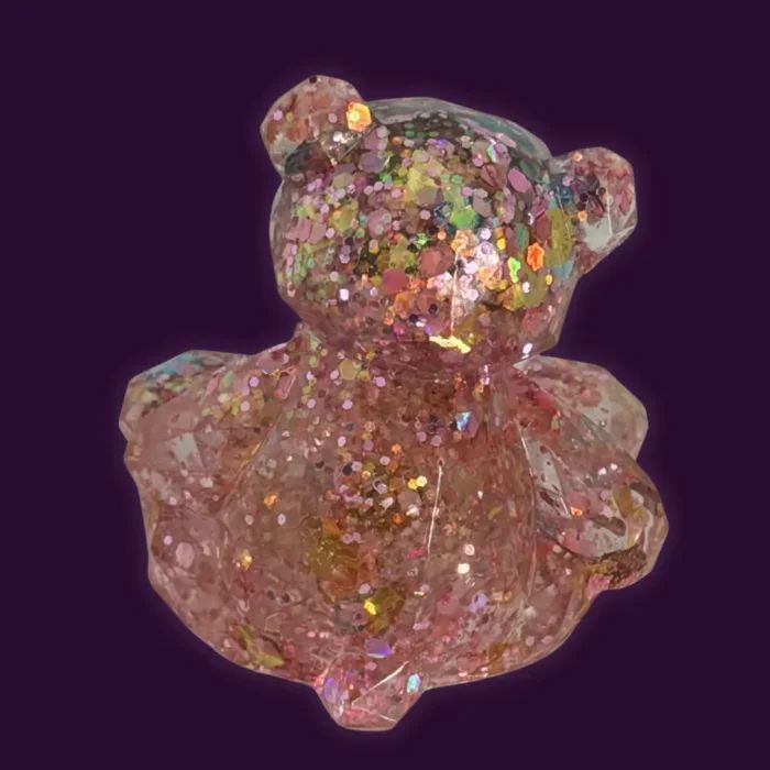 Poxy_Roses's tweet image. A tiny resin bear with big sparkle energy.
poxyrose.com/resin-bear-fig…

#glitterart #PinkResinBear #poxyrosedispatch