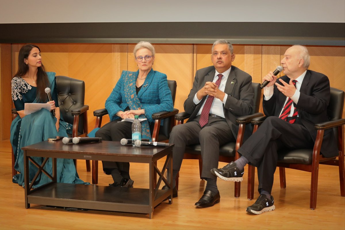 Pak Futures Foundation tweet media