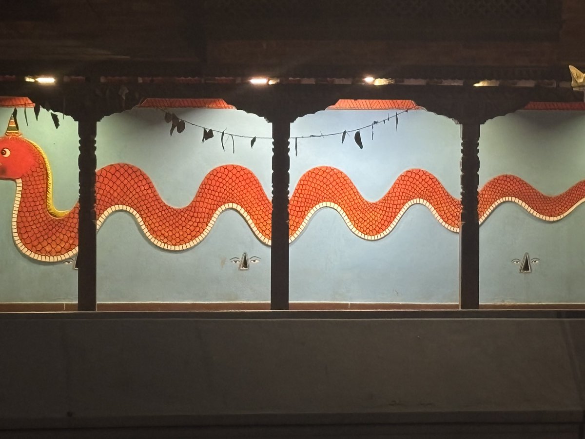 uttambajra78742's tweet image. नाग र नागिन को स्थाही बस्ती नागबहाल