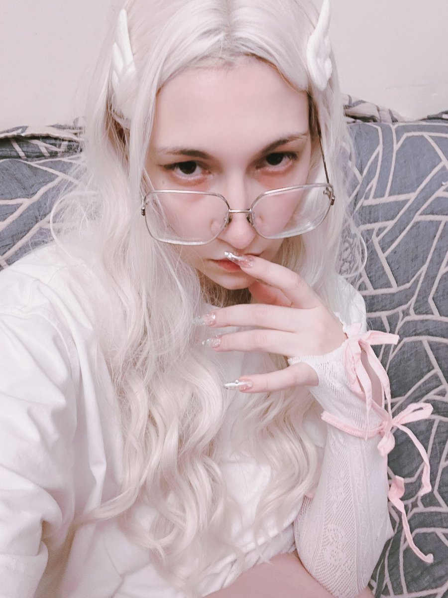 Cool Shura tweet media