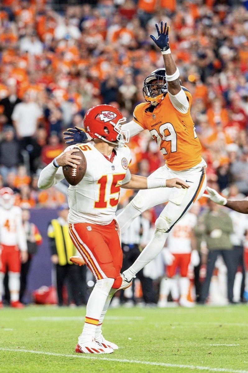 SSN_Broncos_'s tweet image. Hang it in the Louvre 🖼️