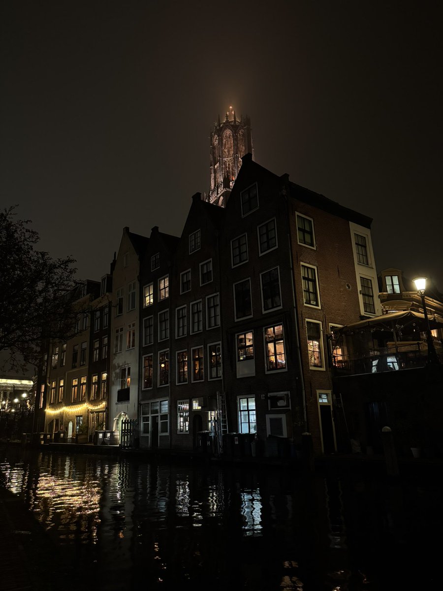 utrecht by night