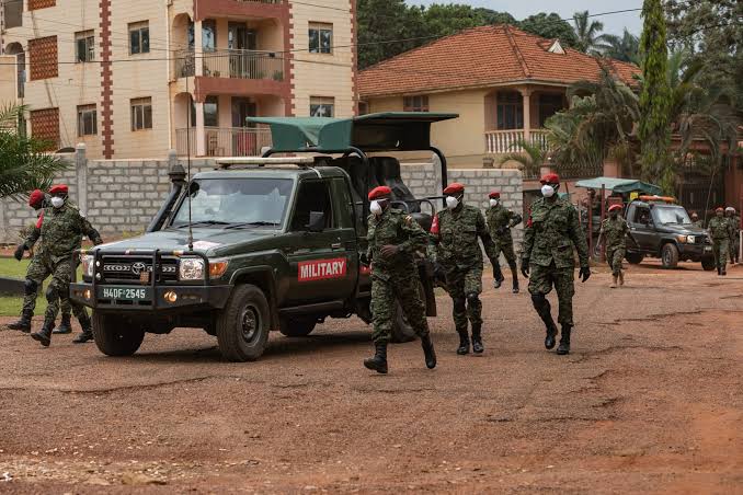 Uganda_LII's tweet image. Kyomuhangi Elizabeth v Attorney General (Constitutional Petition No. 3 of 2022) [2025] UGCC 23 (18 November 2025)

Civilian’s challenge to military trial dismissed; Supreme Court ruling non‑retroactive, remedies must be enforced under Article 50
👉:ulii.org/en/akn/ug/judg……