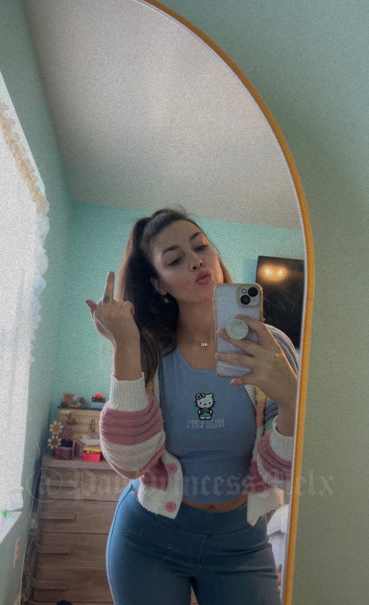 Princess Melanie 🧚🏼♀️ BDAY 10/22 🥳 tweet media