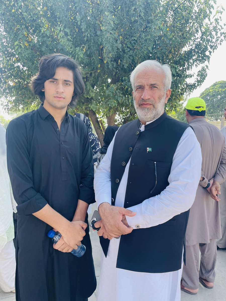 ایم پی اے عبدالسلام گرفتار .
<a href="/ASalamAfridiPTI/">Muhammad Abdul Salam</a>