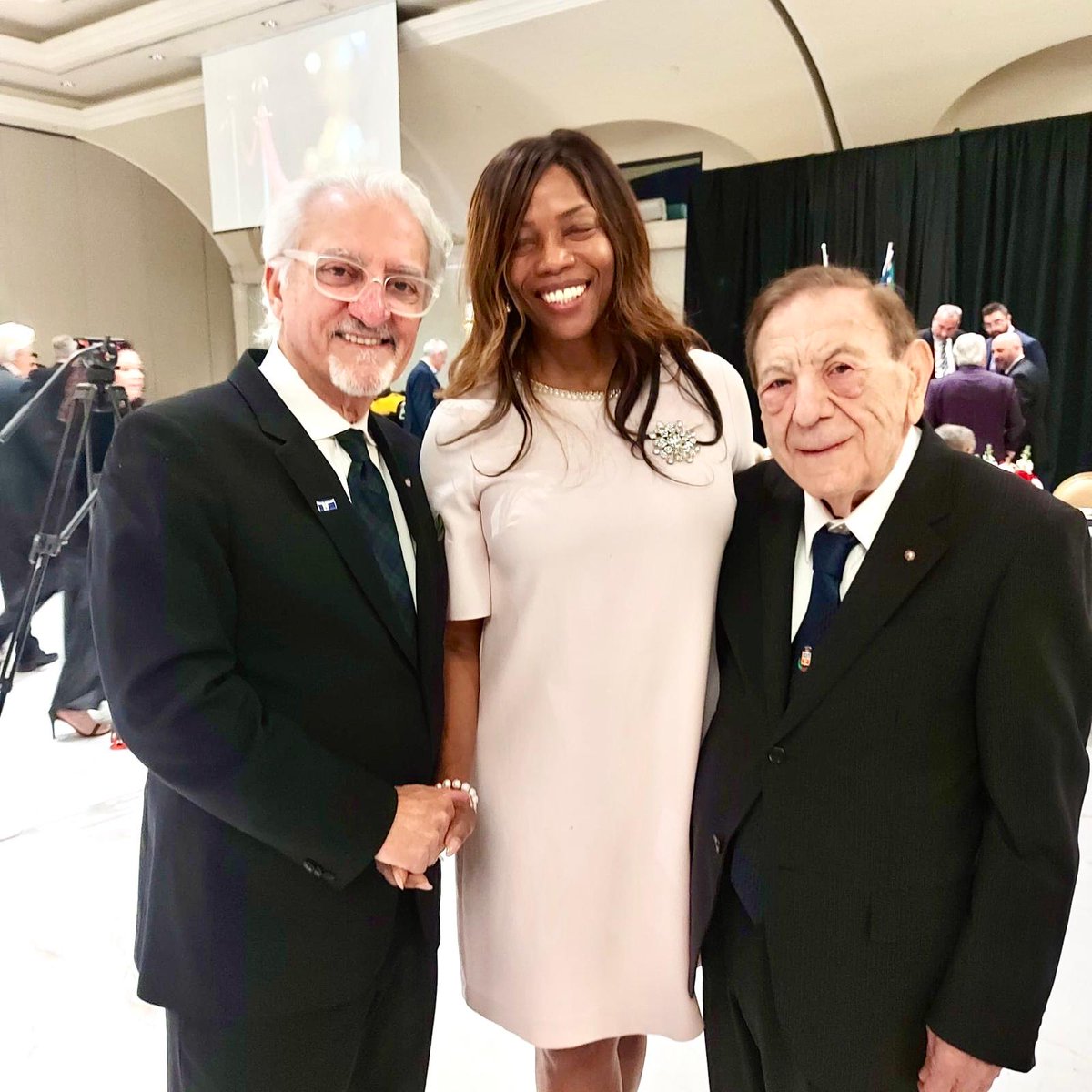 ABC_program_'s tweet image. Congratulations to our Ambassador, Silvana Tibollo, and to all the awarded recipients at the NCIC Ordine al Merito, Youth Achievement Awards and Spirit of Ontario Awards Gala held on November 14th.  

@AliciaVianga

#NCIC #nationalcongressofitaliancanadians 
#silvanatibollo