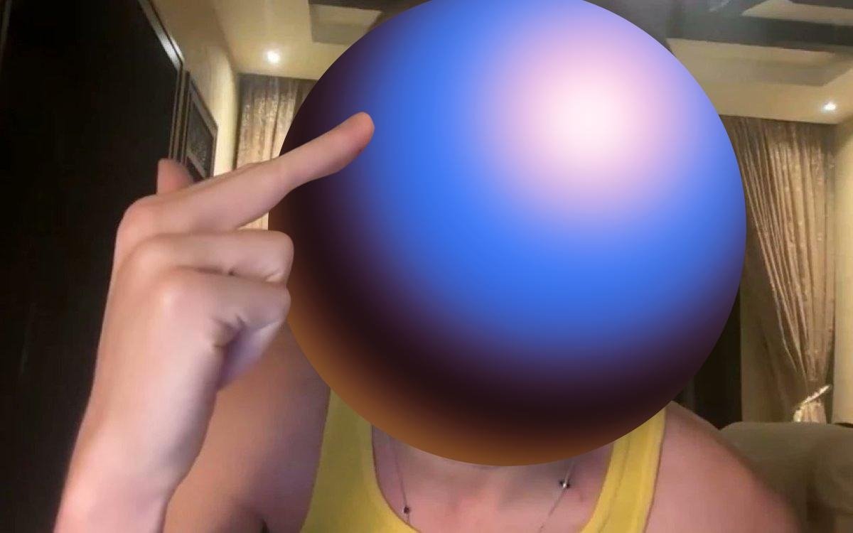 zora's tweet image. ARE YOU PAYING ATTENTION 
OR IS ATTENTION PAYING YOU