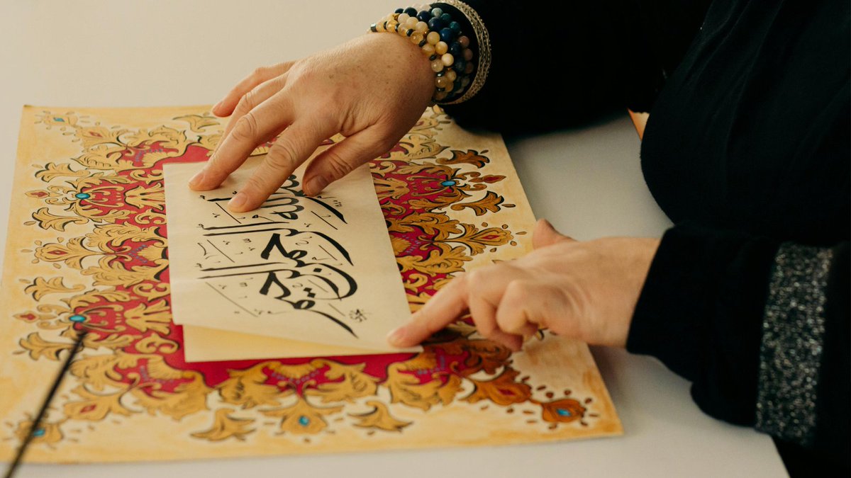 herrlas's tweet photo. "In every Arabic letter there’s a tone of love, and in every word a chance to create a better world." 
" في كلِّ حرفٍ عربيٍّ نغمةُ محبّة،
وفي كلِّ كلمةٍ فرصةٌ لصنعِ عالمٍ أجمل. " 
🌟Learn Arabic from zero in just 21 days — step by step with me! @herrlas  
#LearnArabic #Education https://t.co/7rKeYTQ17N