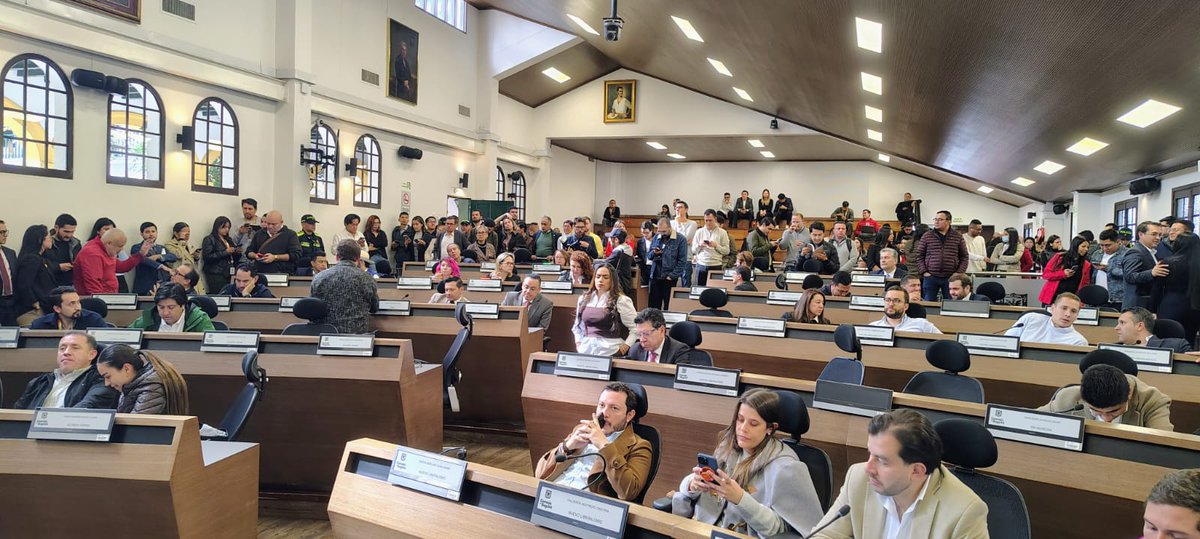 Concejo de Bogotá tweet media