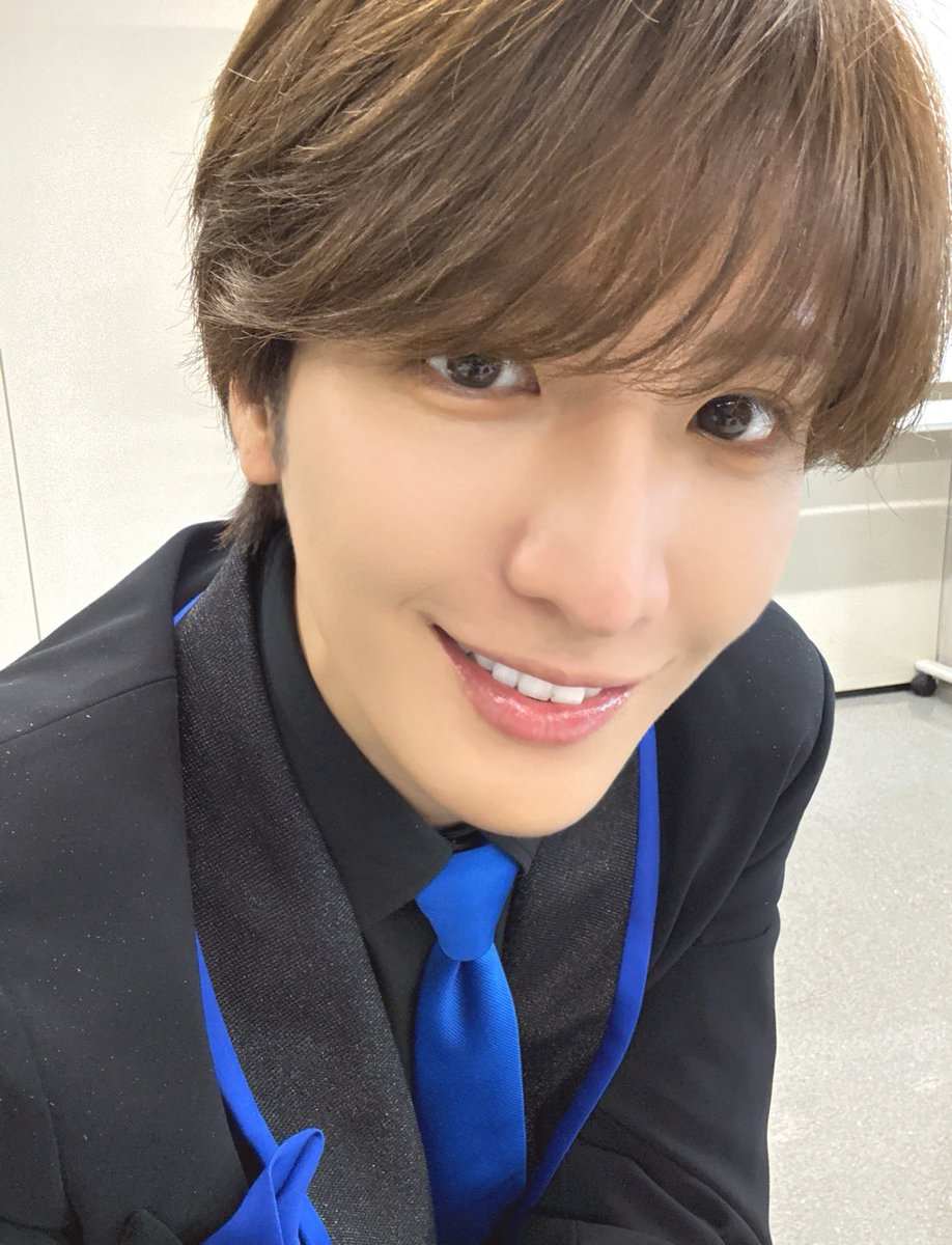 おはよう😊❤️‍🔥 今日はロケでとあるとこに行くために もう向かって