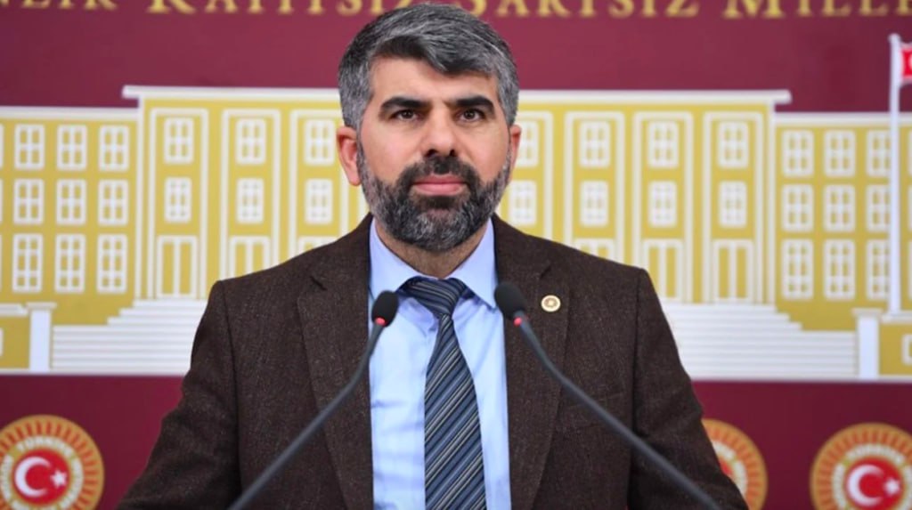 HÜDA PAR Mersin Milletvekili Faruk Dinç:

Anneler, çocuklarına kesintisiz hizmet veriyorlar. Bu konuda kadınlara ödüllendirme yapılmalı. 

Kadınların ev içi emekleri için ekonomik destek paketleri hayata geçirilmelidir.

#ESPTUR
#zehirlenme böcek
#çöktü
İspanya - Türkiye
Samed