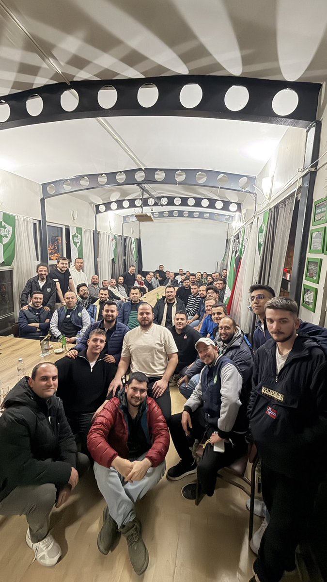 Ünitimsah olarak üyelerimizle derneğimizde bir araya geldik 🐊