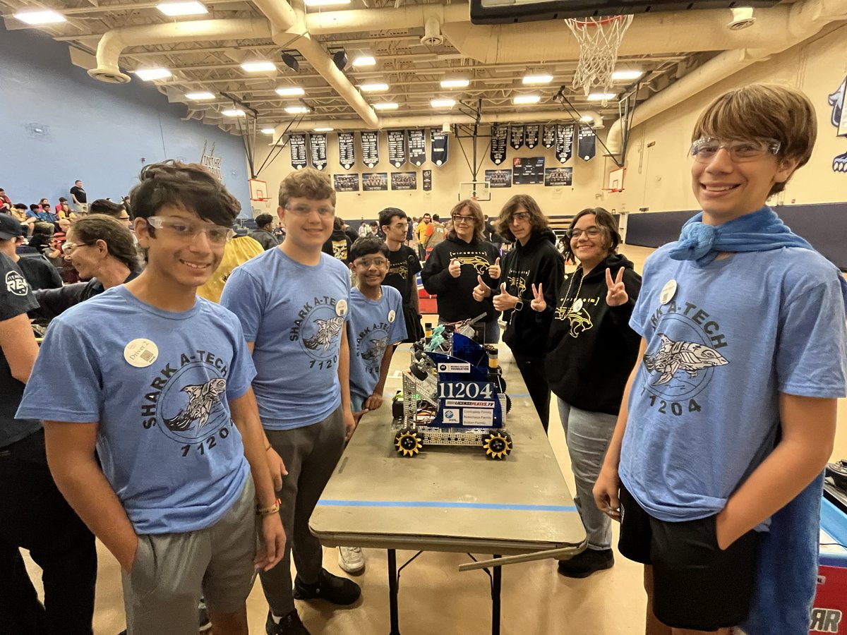 wacad's tweet image. Our 7th–8th grade Shark-a-Tech Robotics Team 11204 had an exciting weekend! Despite tight scoring zones, they adapted quickly with help from the HS Team 744. “Gerard” delivered strong long-range shots, and upgrades are underway for Dec. 6. Big thanks to our sponsors!