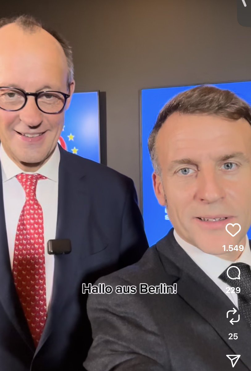 - Τα ποτά είναι κερασμένα από τα παιδιά. 
- Τα παιδιά: