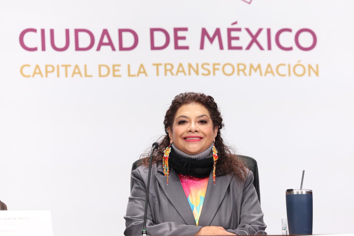 ClaraBrugadaM's tweet image. Anunciamos que integraremos al paquete financiero 2026 la emisión de licencias permanentes, para que la ciudadanía pueda programar su trámite con tranquilidad y anticipación.

Los recursos obtenidos por este trámite se destinan al fideicomiso que impulsa mejoras en movilidad,…