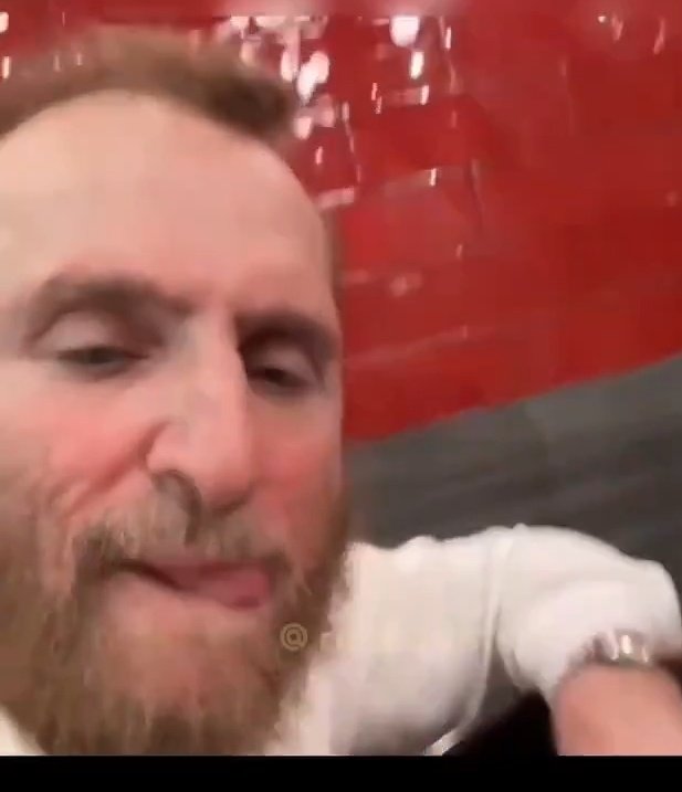 Knishes de prepucio.