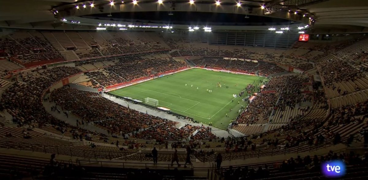 Larra__SSJ's tweet image. No somos como ellos ni nunca lo seremos