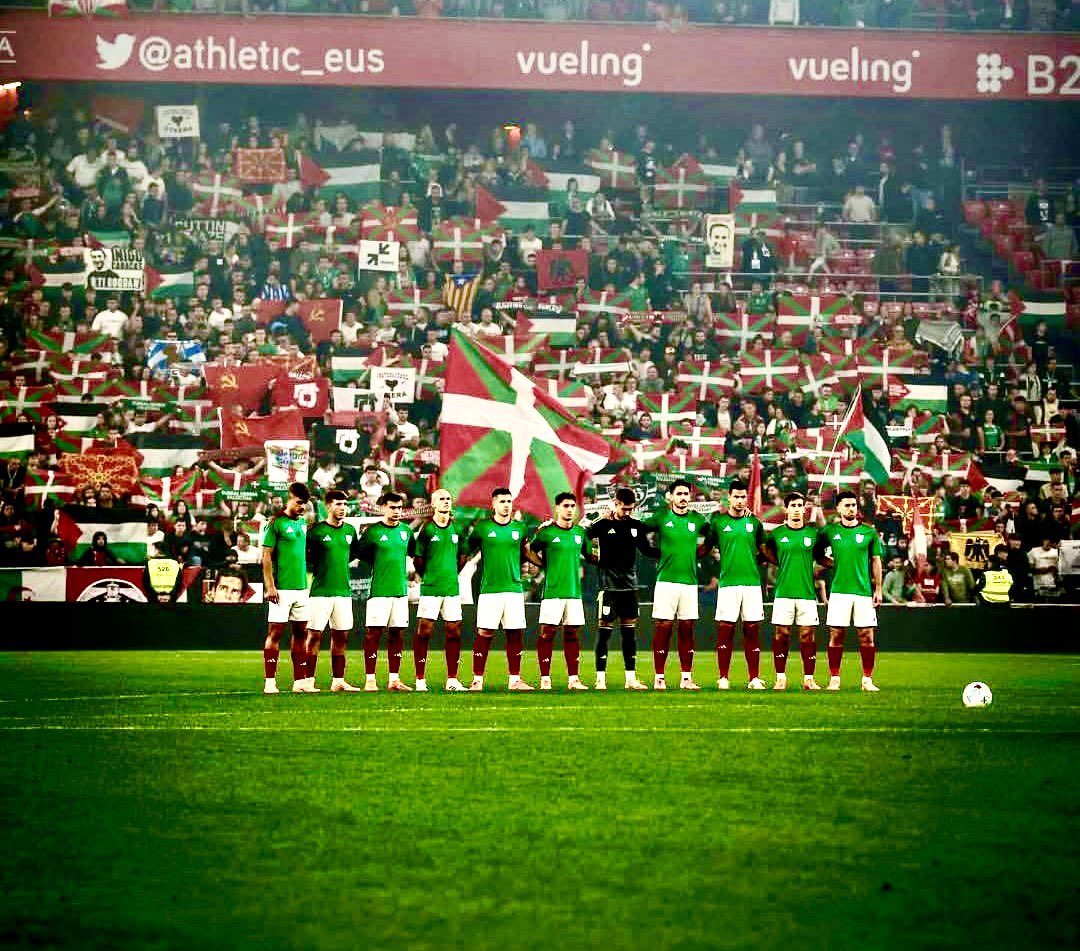 Larra__SSJ's tweet image. No somos como ellos ni nunca lo seremos