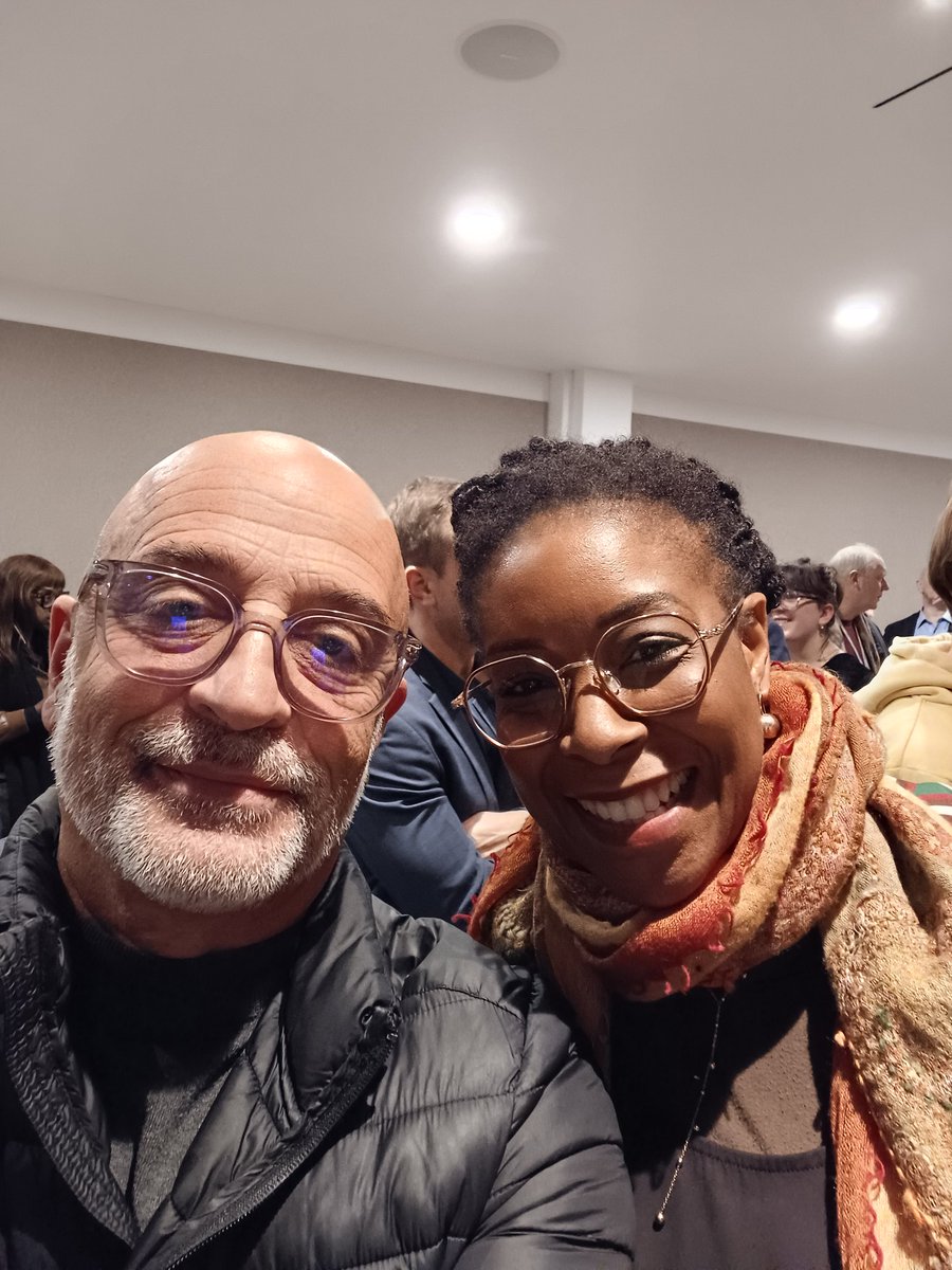 NBertrand45's tweet photo. 🇨🇵🇪🇺 Visite du salon des Maires pour préparer les élections à quelques semaines des municipales.
Puis rendez-vous au QG de @Renaissance à l'invitation de @GabrielAttal https://t.co/mwZATqXNCJ