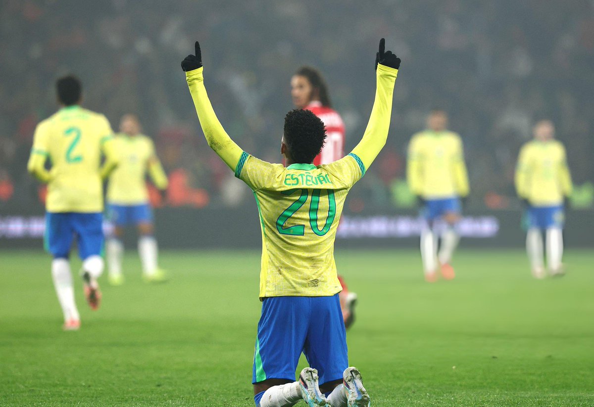 Estevão for Brazil:  5 starts 5 goals 💫🇧🇷