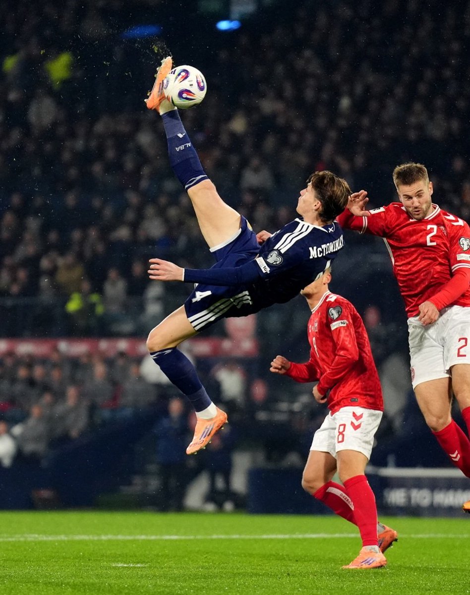 valeria_wallyci's tweet image. Decisamente in crisi Scott McTominay. 
#fns #scotlanddenmark #mctominay #FIFAWorldCup