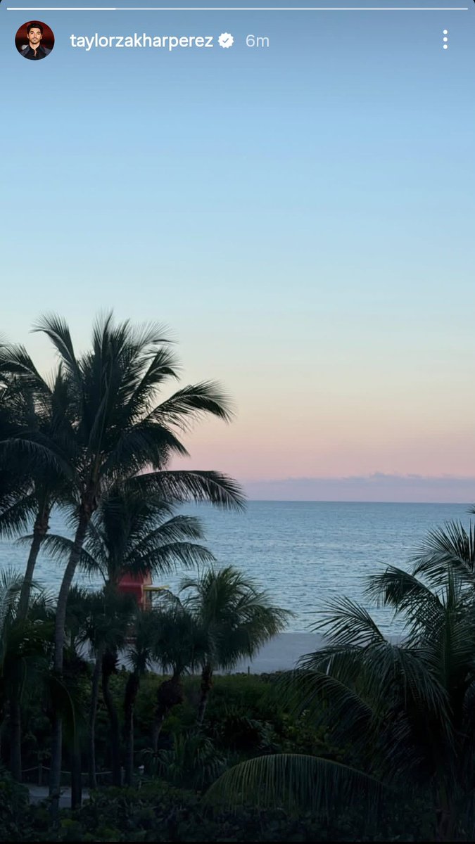 TaylorZakhar_ir's tweet image. 📸 Via Taylorzakharperez&apos;s ig story!
🗓 Tuesday, November 18, 2025

#TaylorZakharPerez