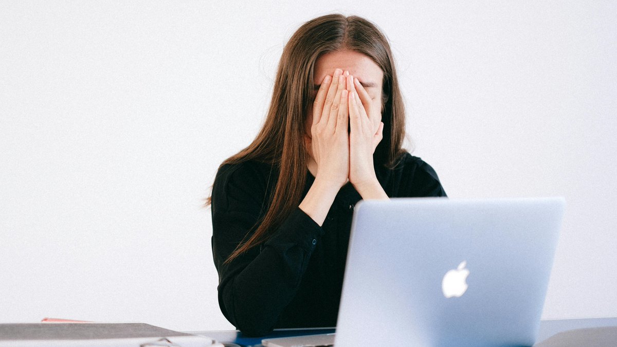 Prodoscore's tweet image. Psychological injury costs billions in lost #productivity. The real driver? Not workload, but the inner narratives employees tell themselves. #HR’s next frontier isn’t just reducing #stress, it’s rewriting the stories behind #burnout. More thought #leadership from @HRLeaderAU:…