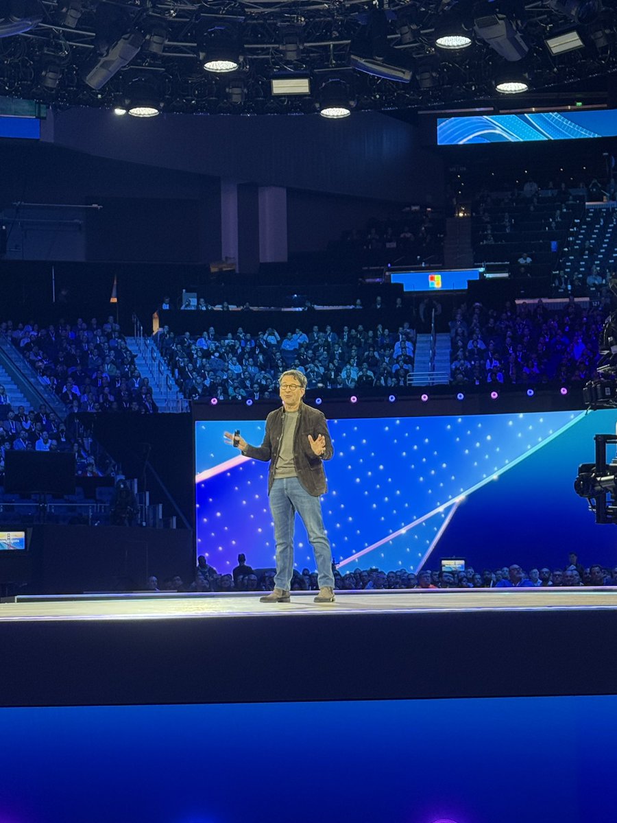 genaiassembling's tweet image. GenAI Assembling @Microsoft Ignite!