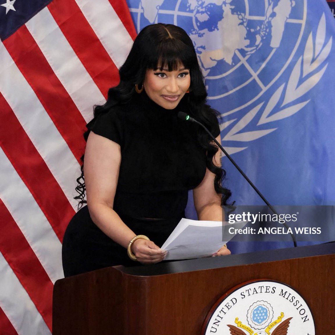 NLiddle16's tweet image. 🎥| Nicki Minaj’ s speech at The Mission of The United States to The United Nations.

“We don’t have to share the same beliefs in order for us to respect each other. [We] shouldn’t make one person feel less safe than anyone in any room”.

“Religious freedom means we all can sing…