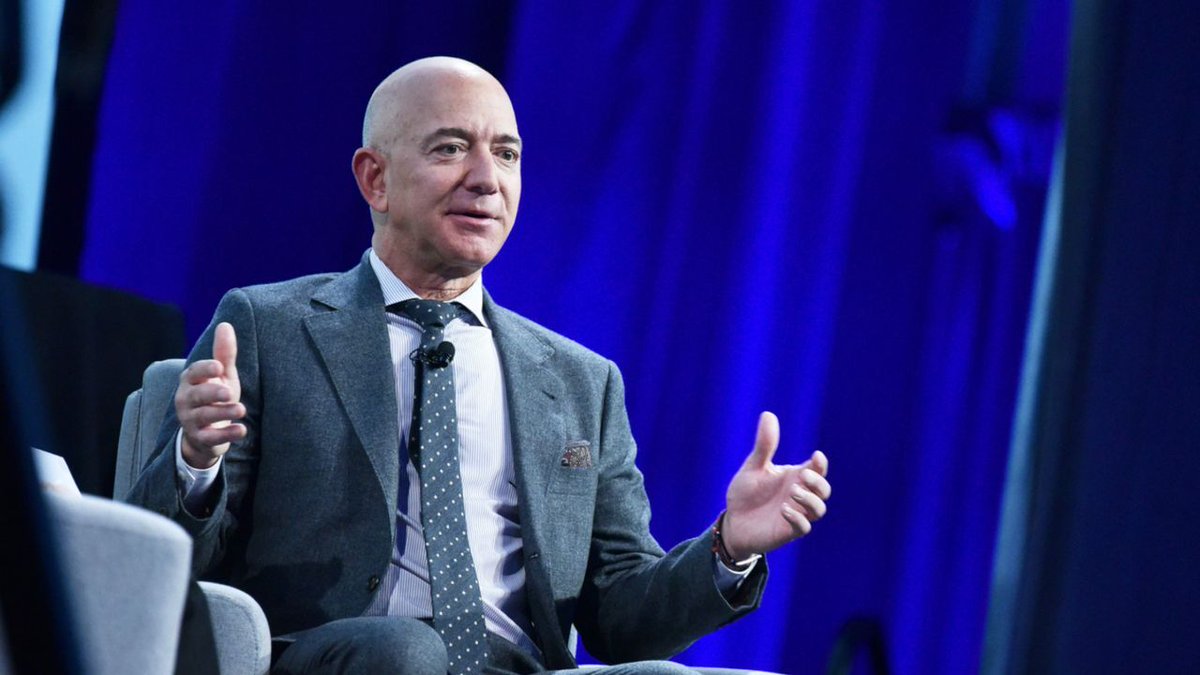 DailyTechpulse's tweet image. Looks who&apos;s back - Jeff Bezos has a new company which wants to use AI to build better cars, spacecraft, and more  
                             Project Prometheus marks Jeff Bezos’ return to operational leadership. 
                                      … ift.tt/Hq4ZpIA