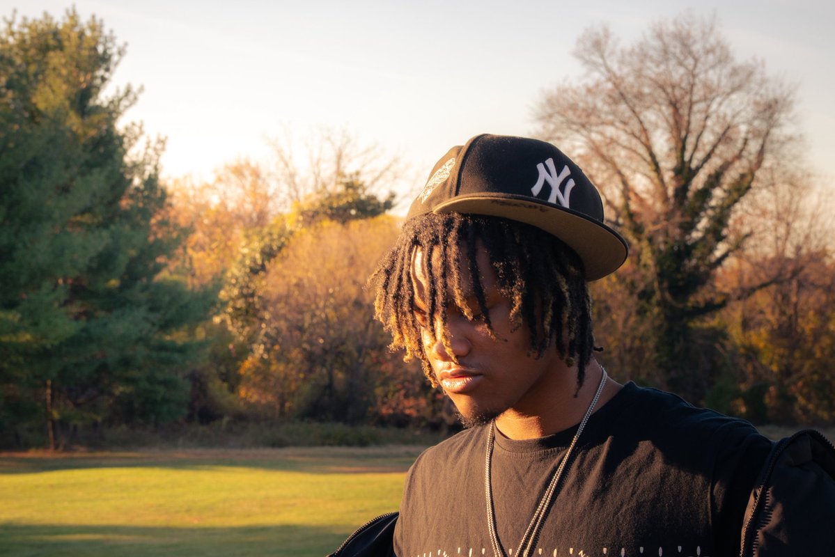 MysticDAKid's tweet image. To be love and be loved is to feel the Sun from both sides #selfcare