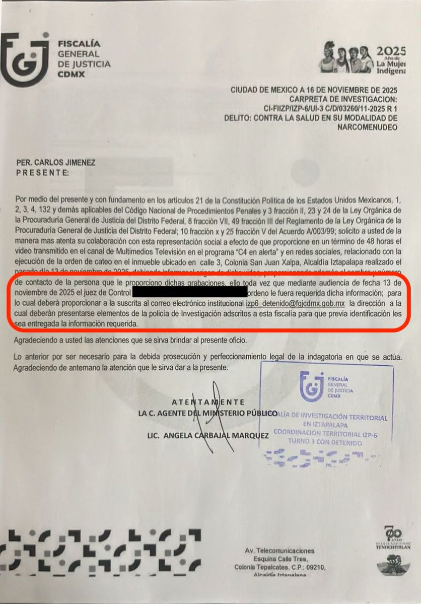 FiscaliaCDMX's tweet image. El documento completo —incluido lo que obscureciste— señala que un JUEZ ORDENÓ al MP requerirte esa información, por petición de la DEFENSA, no del MP.

El material gráfico que presentas en tus canales fue de interés para la defensa, no para la Fiscalía. El juez lo autorizó y…