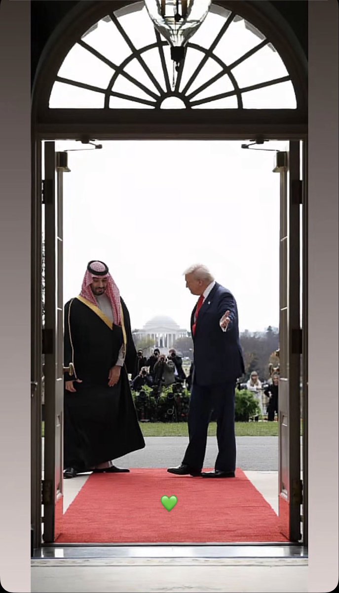 MBM797's tweet photo. #محمد_بن_سلمان_في_واشنطن

اقلط اقلط ياحفيد معزي وراكان

السياده والزعامه مالها  غيرك

م س https://t.co/e2Cm1dcRAv