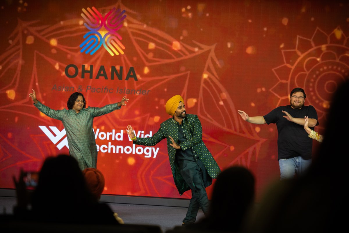 wwt_life's tweet image. We celebrated #Diwali around the world at @wwt_inc! 🪔 

With celebrations at GHQ, New York City and more, we wish you a prosperous and happy festival of lights 🕯️ #WWTLife