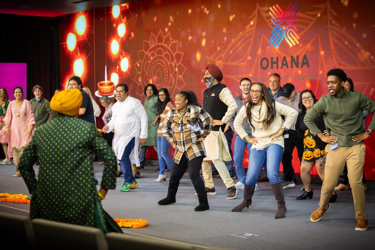 wwt_life's tweet image. We celebrated #Diwali around the world at @wwt_inc! 🪔 

With celebrations at GHQ, New York City and more, we wish you a prosperous and happy festival of lights 🕯️ #WWTLife