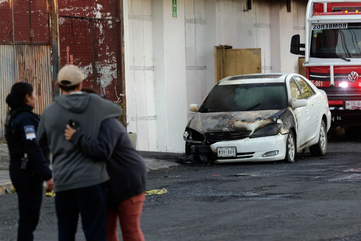 AristeguiOnline's tweet image. 🔴 Cinco fallecidos en incendio provocado en bar La Coss de Puebla
ow.ly/MPvk50XtJyO