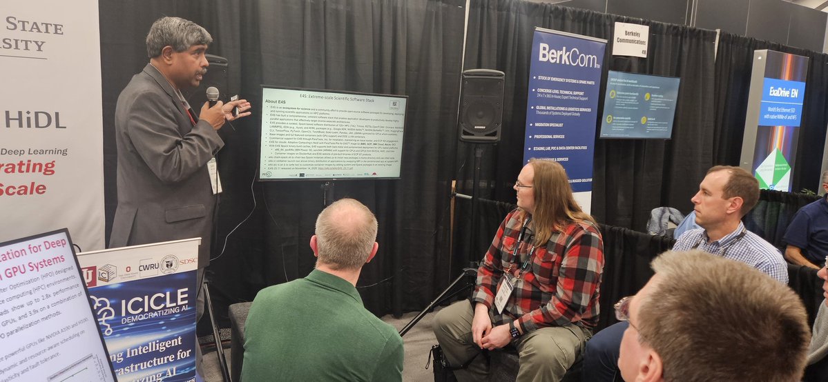 mvapich's tweet image. Happening right now: Dr. Sameer Shende of @uoregon discussing the E4S profiling toolkit for #HPC and #AI, with support for #MPI like @mvapich, at our #SC25 booth!!