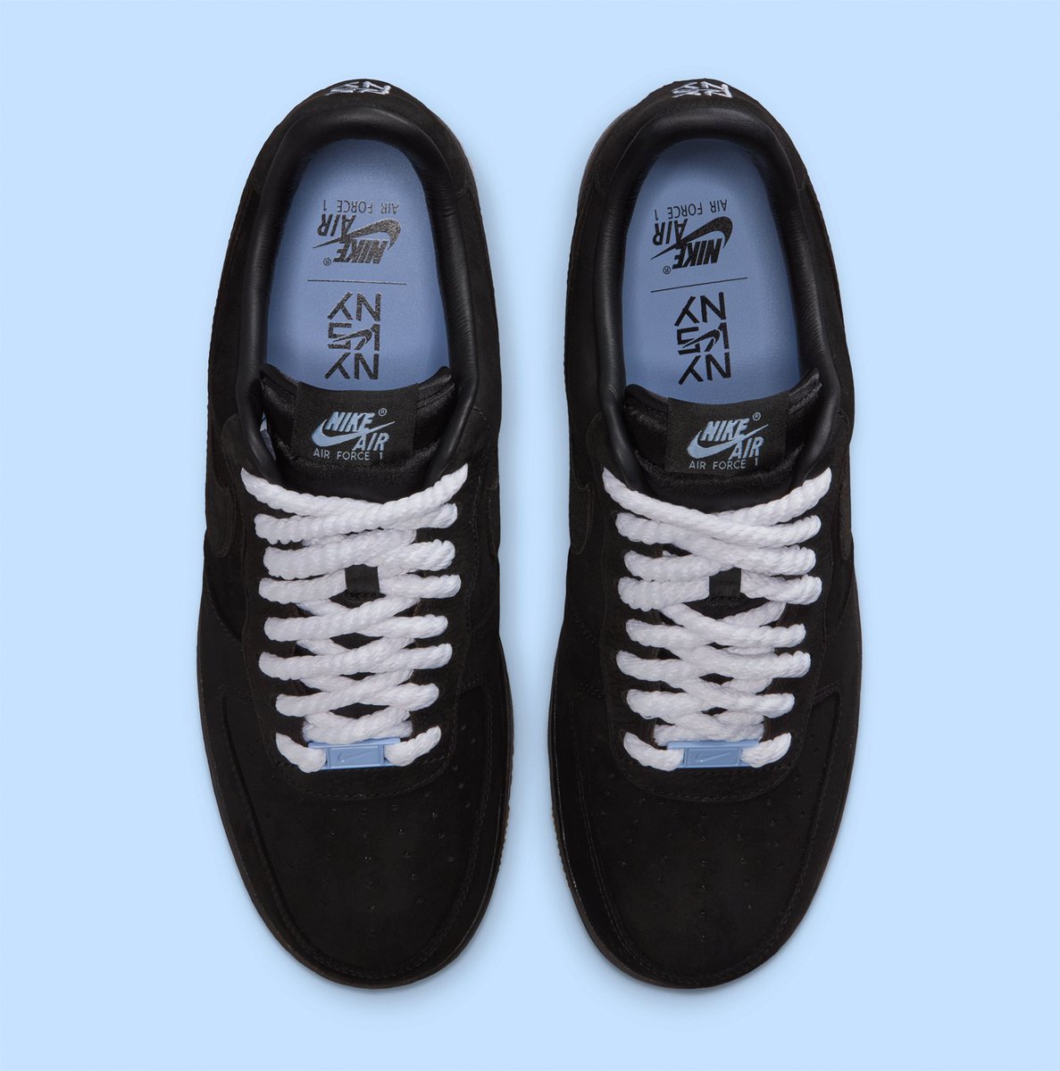 JustFreshKicks tweet media