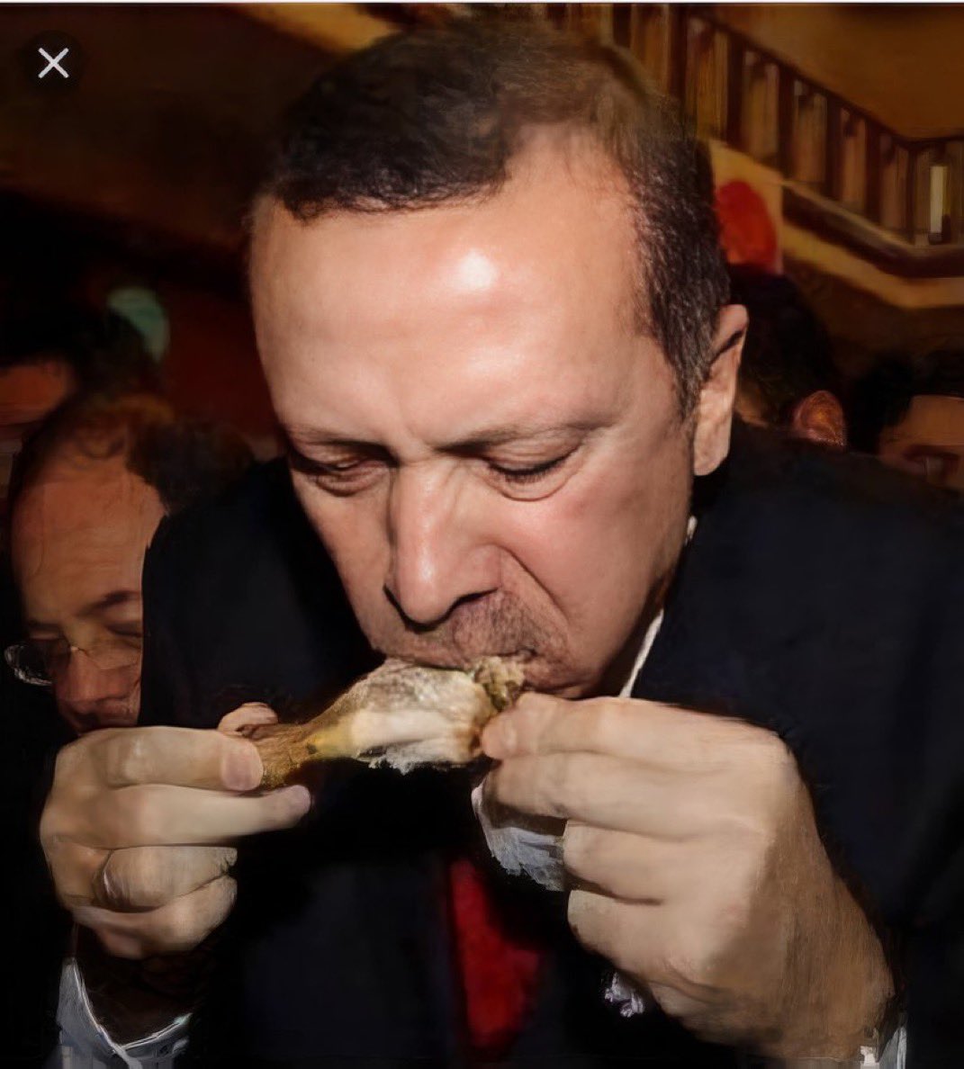 SEN GELMEDEN ÖNCE

Çevremizdeki tüm komşularımızla barış içinde yaşıyorduk!

Türk İnşaat sektörü yurtdışında Libya-Irak-Suriye-Rusya’da çok başarılı işler yapardı!

Çevremizdeki devletlerin hepsinde Türk Büyükelçisi vardı!

Dünyada, TARIMDA kendi kendine yeten 7 ülkeden biri