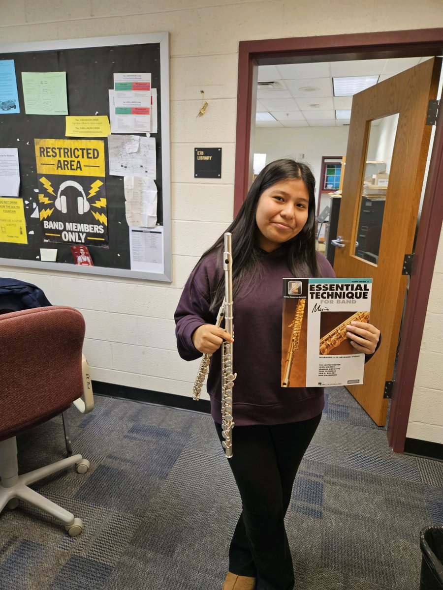 Poe MS Bands tweet media