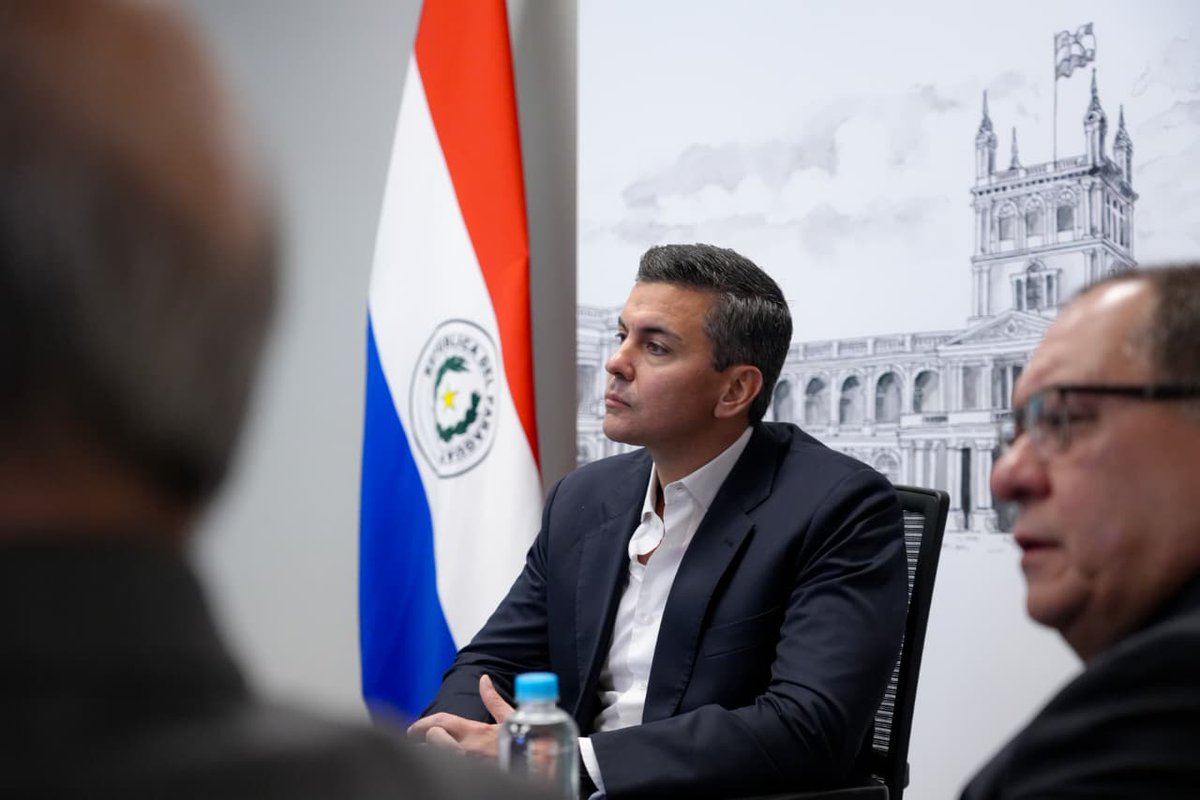 Santiago Peña tweet media